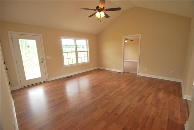 144 T G T Road Portland, TN 37148 - Photo 2 of 20 Lasting laminate in your large living room to entertain guests or family