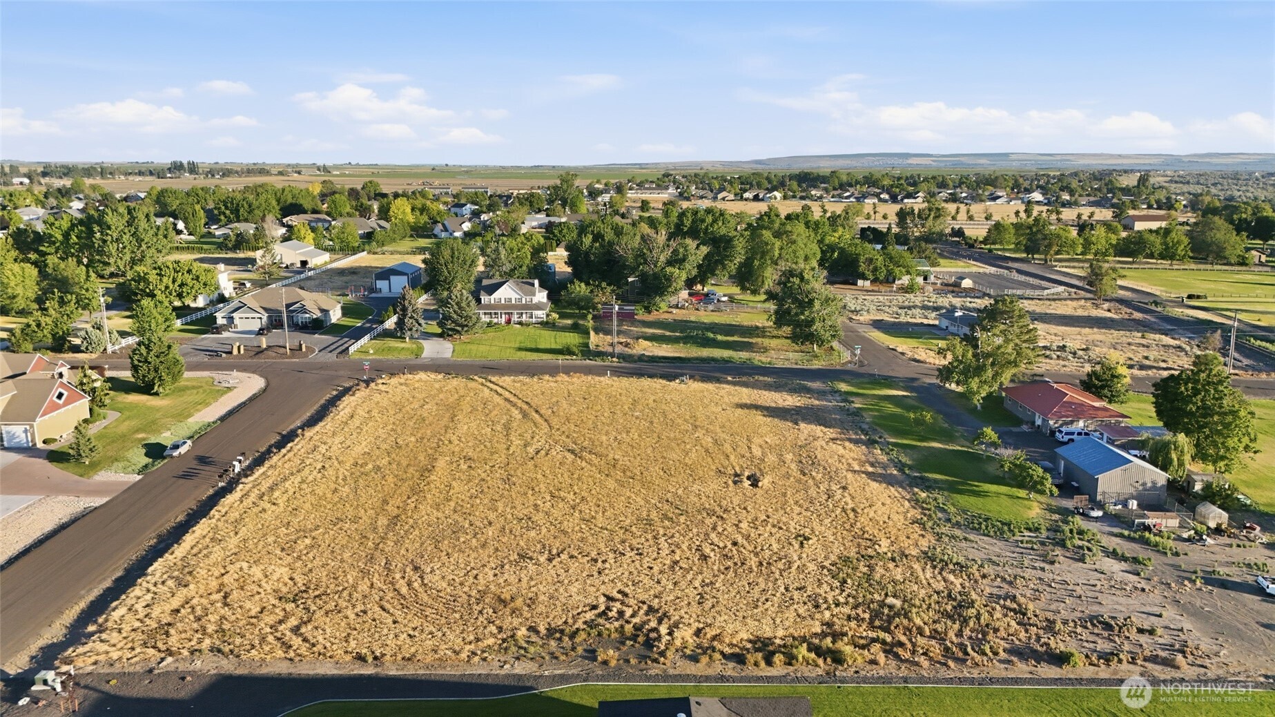 9512 Morgan Road Northeast Moses Lake, WA 98837 - Photo 7 of 11