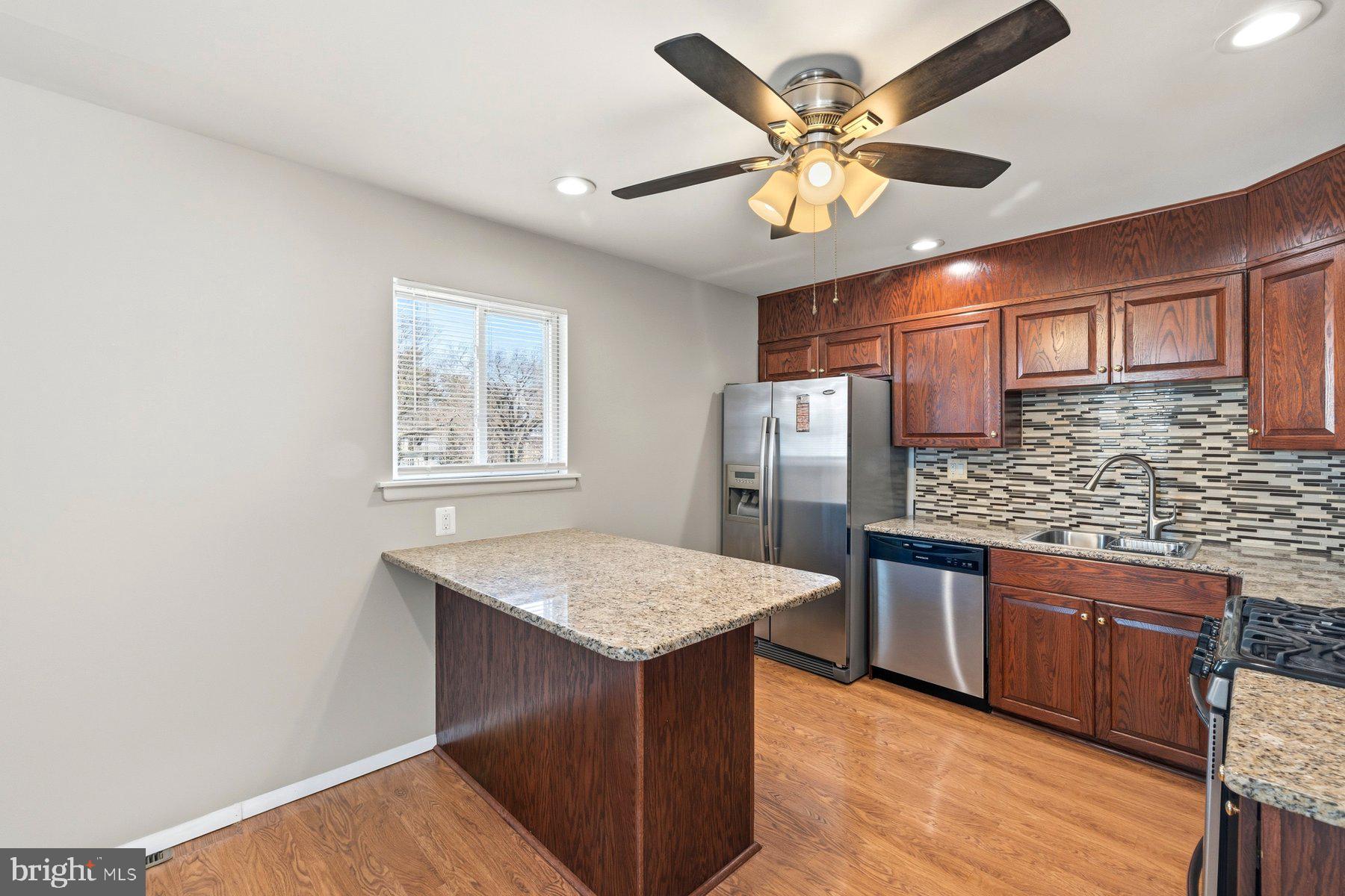 723 Braeside Road Baltimore, MD 21229 - Photo 22 of 46 Breakfast Nook
