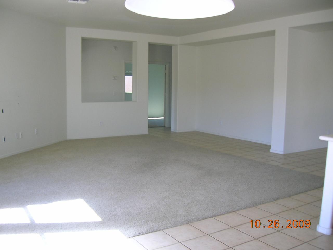2427 West Bloch Road Phoenix, AZ 85041 - Photo 3 of 7 FAMILY ROOM