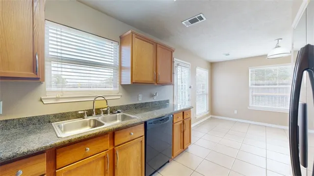 $2,000 | 4023 Southern Trace Drive, College Station, TX 77845