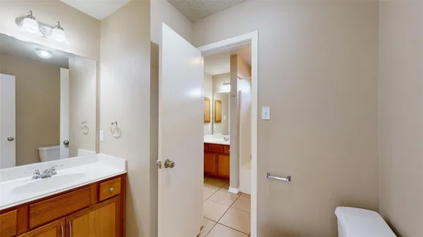 $2,000 | 4023 Southern Trace Drive, College Station, TX 77845