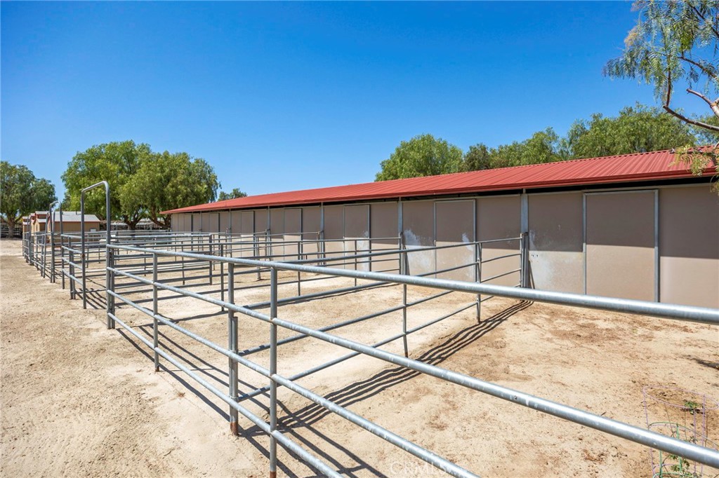 37055 De Portola Road Temecula, CA 92592 - Photo 19 of 67 a view of a balcony