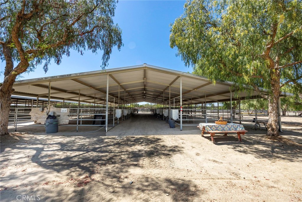 37055 De Portola Road Temecula, CA 92592 - Photo 22 of 67 a view of a patio
