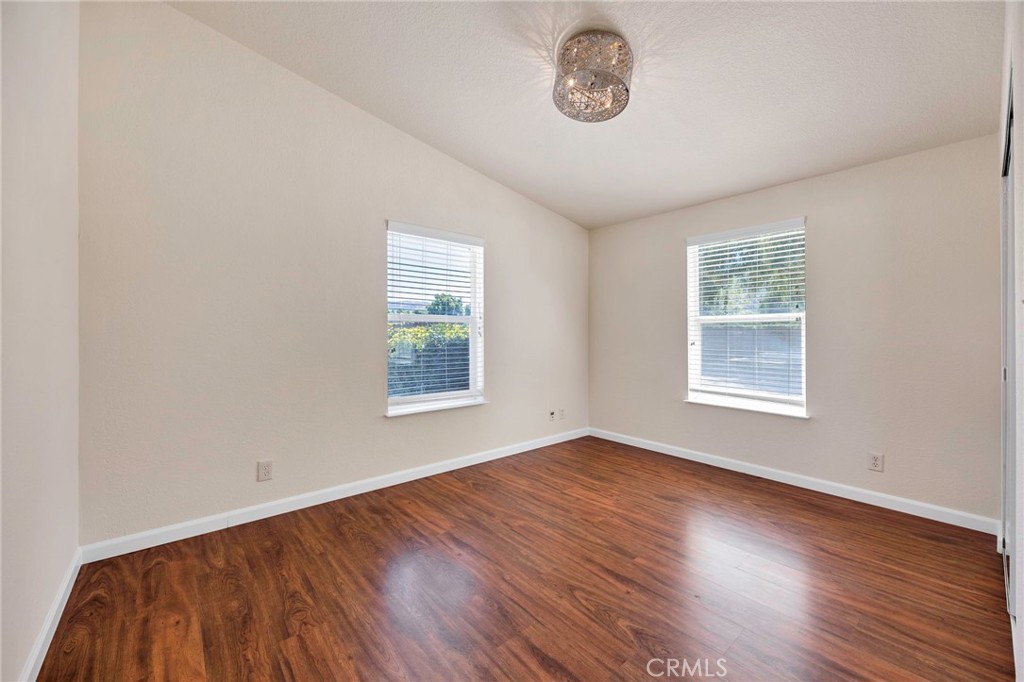 37055 De Portola Road Temecula, CA 92592 - Photo 52 of 67 an empty room with a window