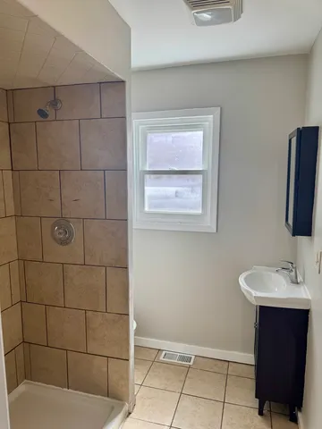 $293,000 | 2218 South 11th Avenue, Broadview, IL 60155