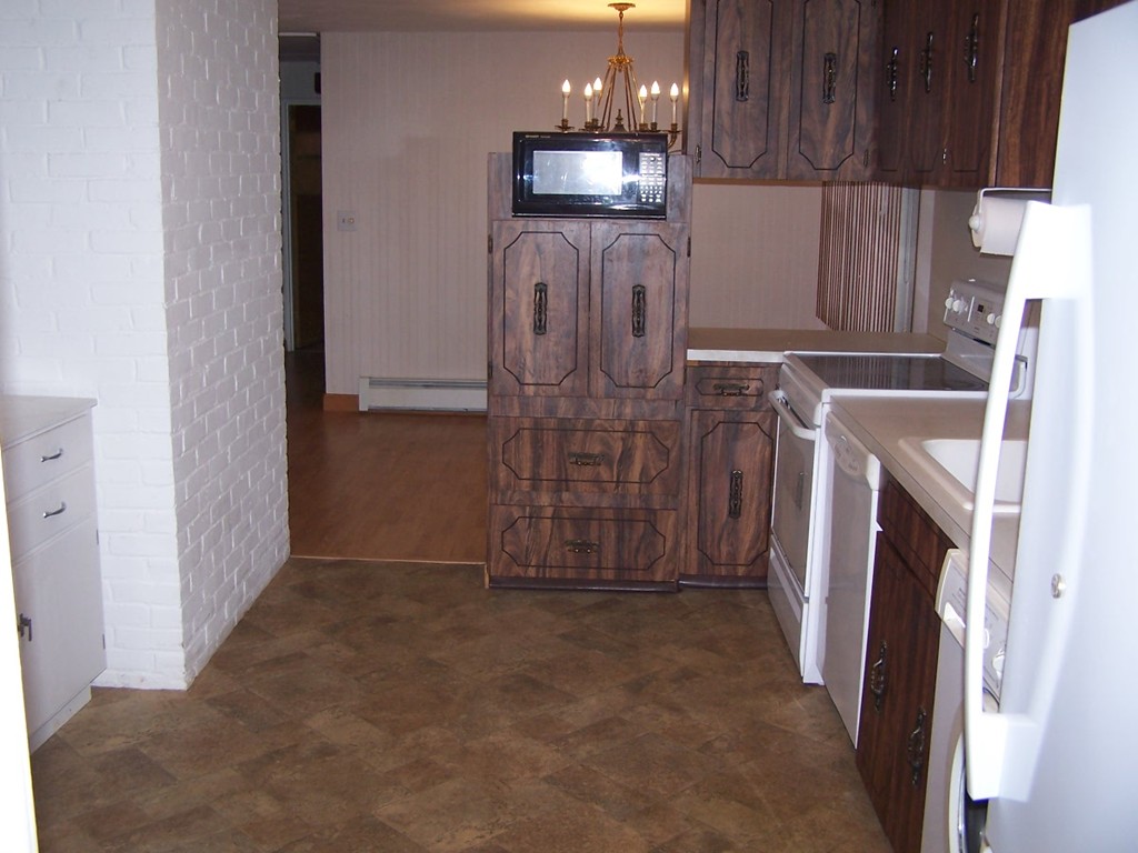 81 Loud Road Holbrook, MA 02343 - Photo 18 of 25 Gallery Image 18