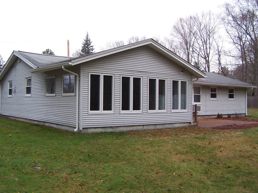 81 Loud Road Holbrook, MA 02343 - Photo 5 of 25 Gallery Image 5
