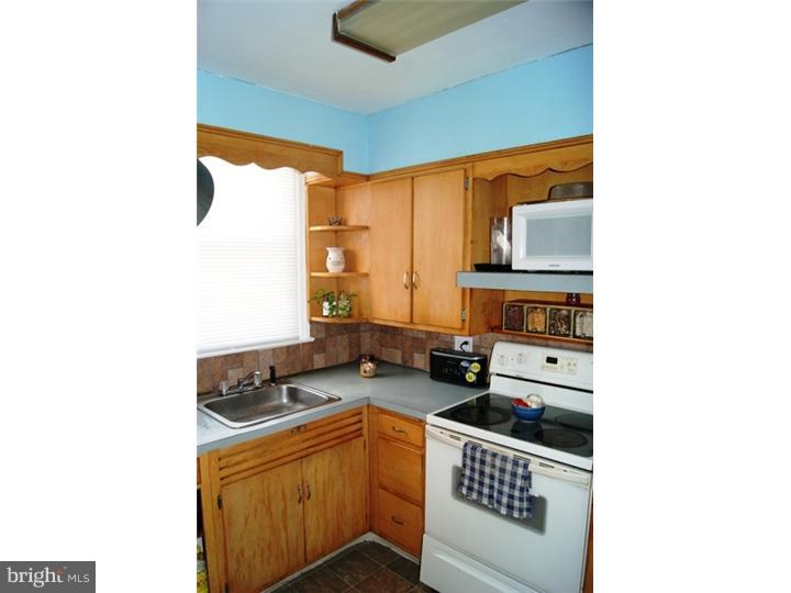 7245 Brent Road Upper Darby, PA 19082 - Photo 16 of 24 Gallery Image 16