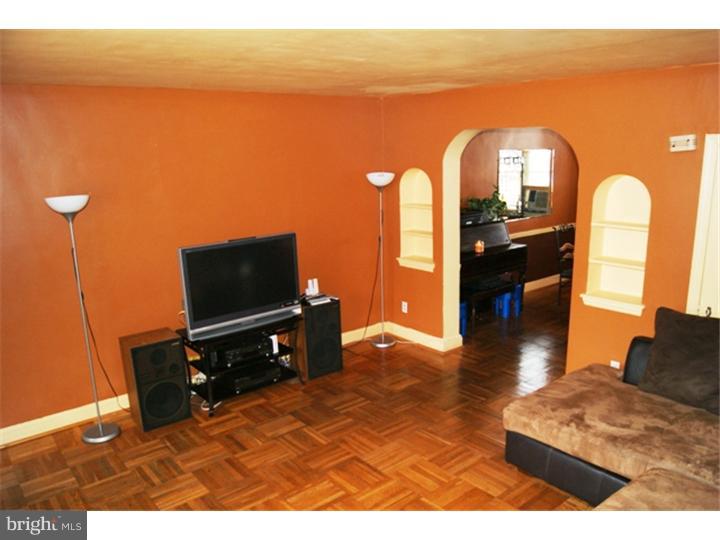 7245 Brent Road Upper Darby, PA 19082 - Photo 4 of 24 Gallery Image 4