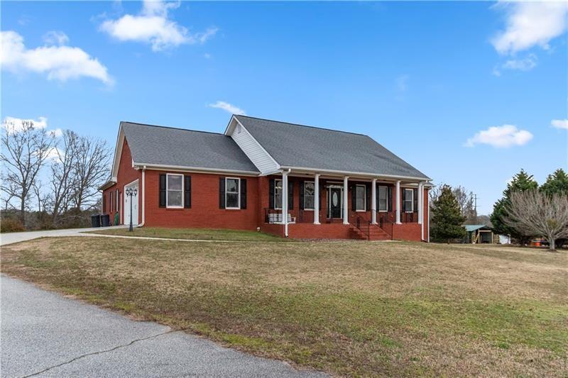 2984 Berry Road Loganville, GA 30052 - Photo 3 of 62