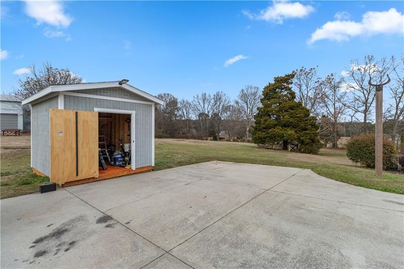 2984 Berry Road Loganville, GA 30052 - Photo 60 of 62