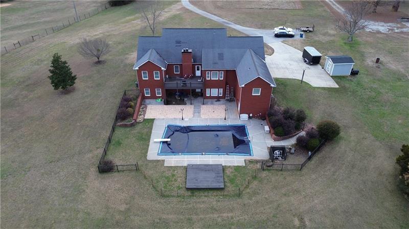 2984 Berry Road Loganville, GA 30052 - Photo 10 of 62