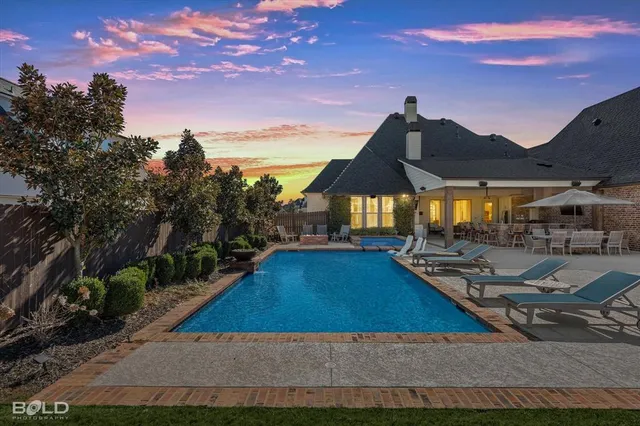 $799,999 | 624 Silkwood Drive, Benton, LA 71006