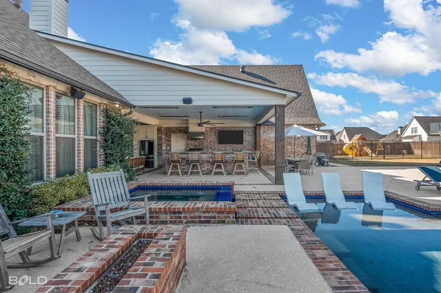 $825,000 | 624 Silkwood Drive, Benton, LA 71006