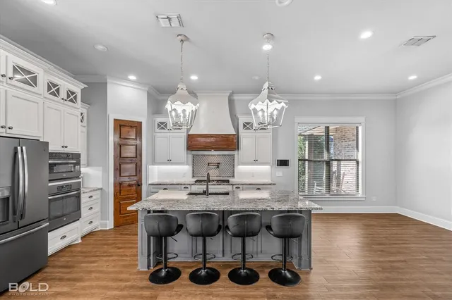 $825,000 | 624 Silkwood Drive, Benton, LA 71006