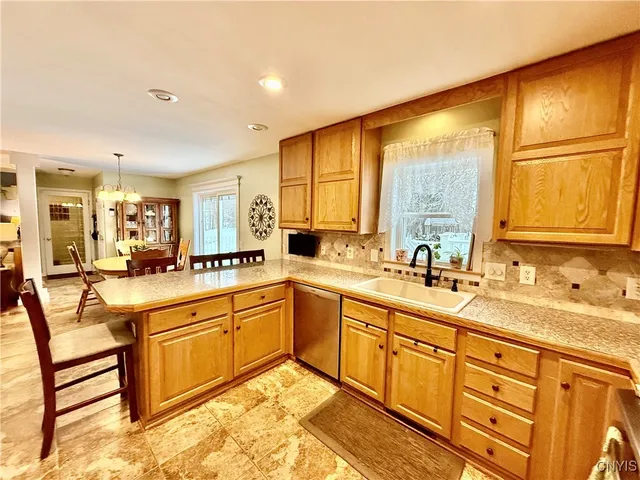 $499,900 | 91 North Street, Richland, NY 13142