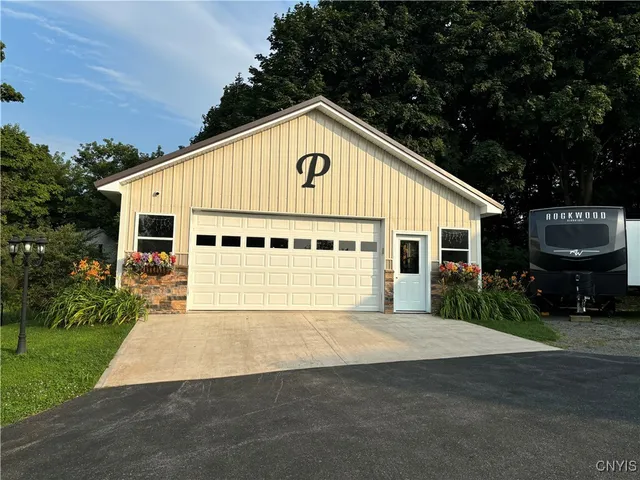 $499,900 | 91 North Street, Richland, NY 13142