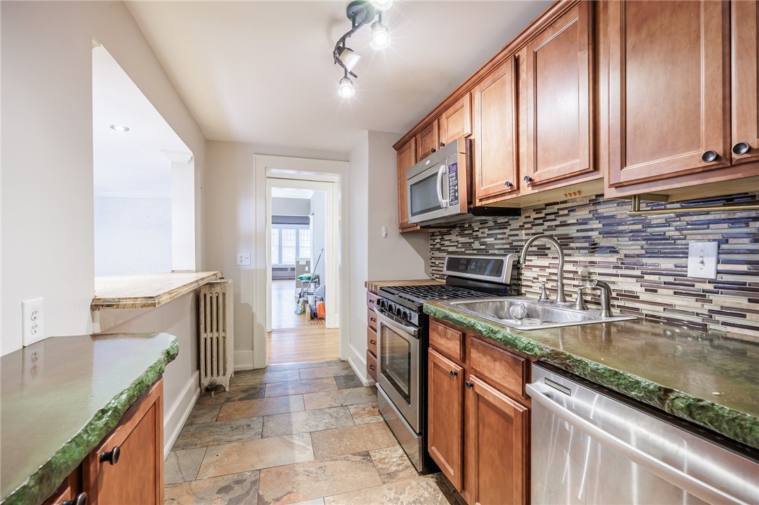 260 Oxford Street, Unit UP Rochester, NY 14607 - Photo 16 of 22