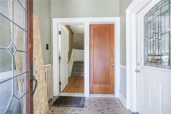 $2,600 | 260 Oxford Street, Unit UP, Rochester, NY 14607