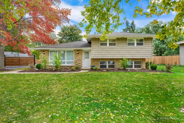 $400,000 | 2512 Lockner Boulevard, Joliet, IL 60431