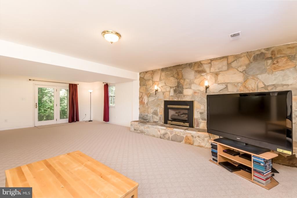 3110 Hunt Road Oakton, VA 22124 - Photo 22 of 28 Basement