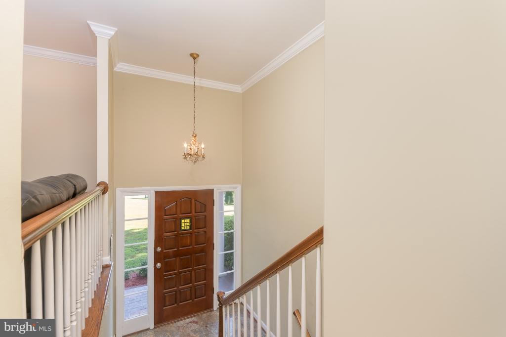 3110 Hunt Road Oakton, VA 22124 - Photo 5 of 28 Interior (General)
