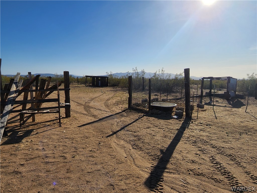21563 South Javalina Road Yucca, AZ 86438 - Photo 27 of 37 Gallery Image 27