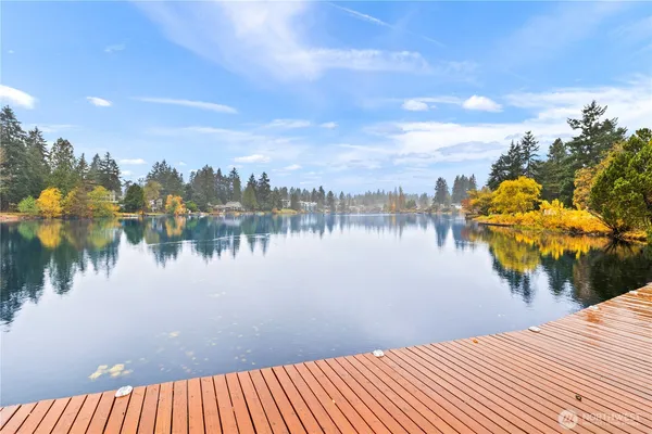 $285,000 | 13229 Linden Avenue North, Unit B306, Seattle, WA 98133