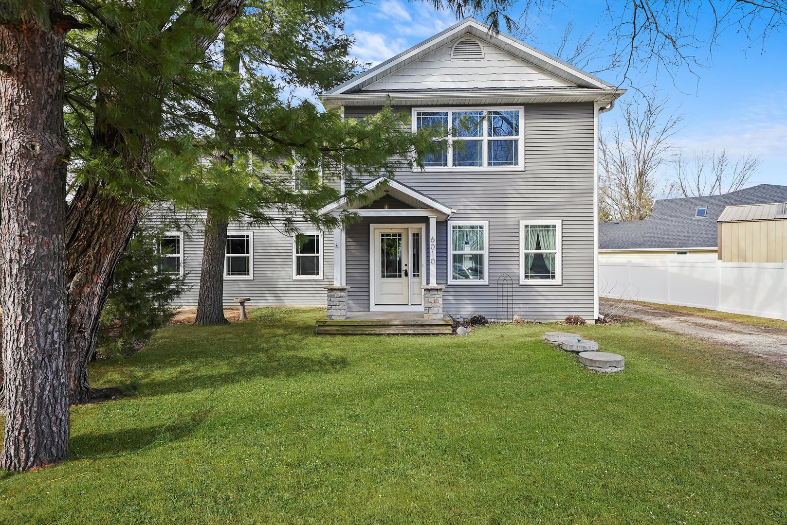 6010 Peart Road Morris, IL 60450 - Photo 1 of 38 Gallery Image 1