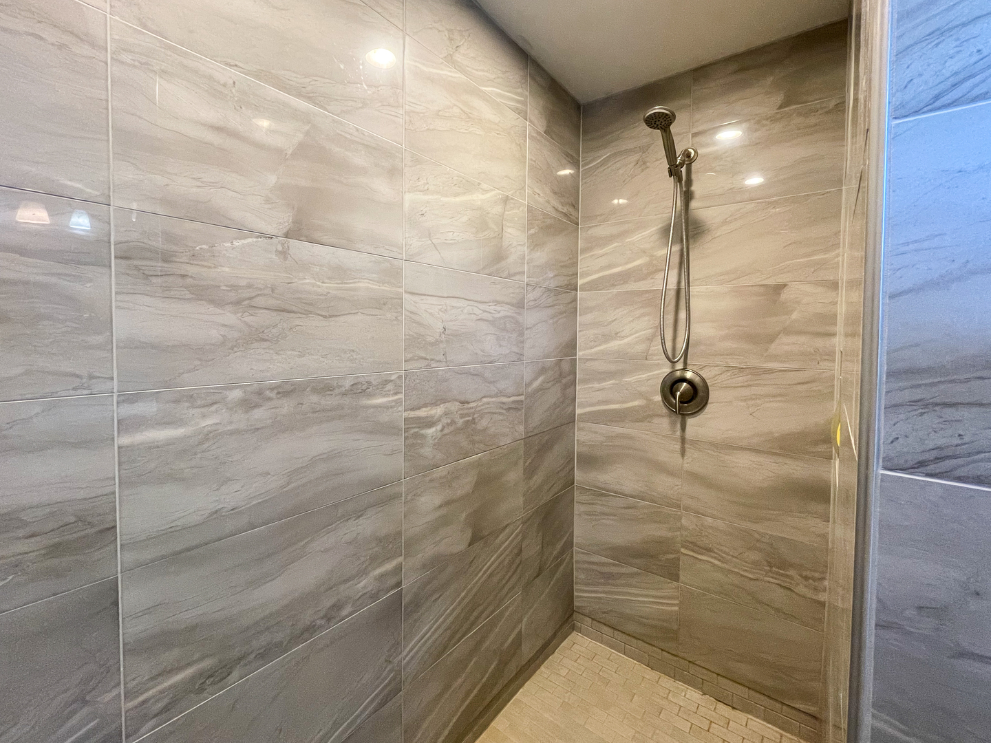 6010 Peart Road Morris, IL 60450 - Photo 22 of 38 Gallery Image 22