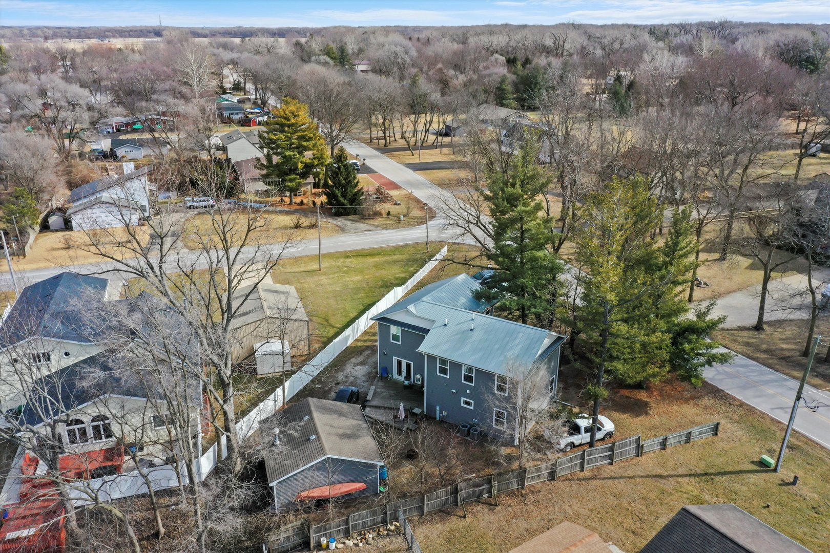 6010 Peart Road Morris, IL 60450 - Photo 37 of 38 Gallery Image 37