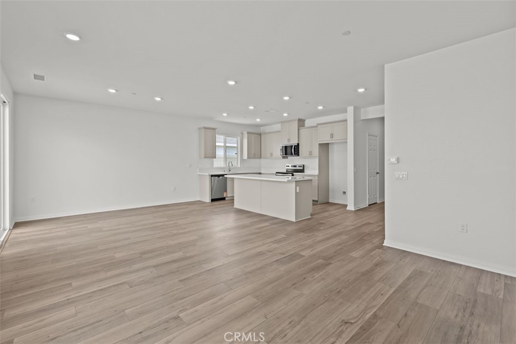 27354 Dunite Drive Perris, CA 92571 - Photo 6 of 15