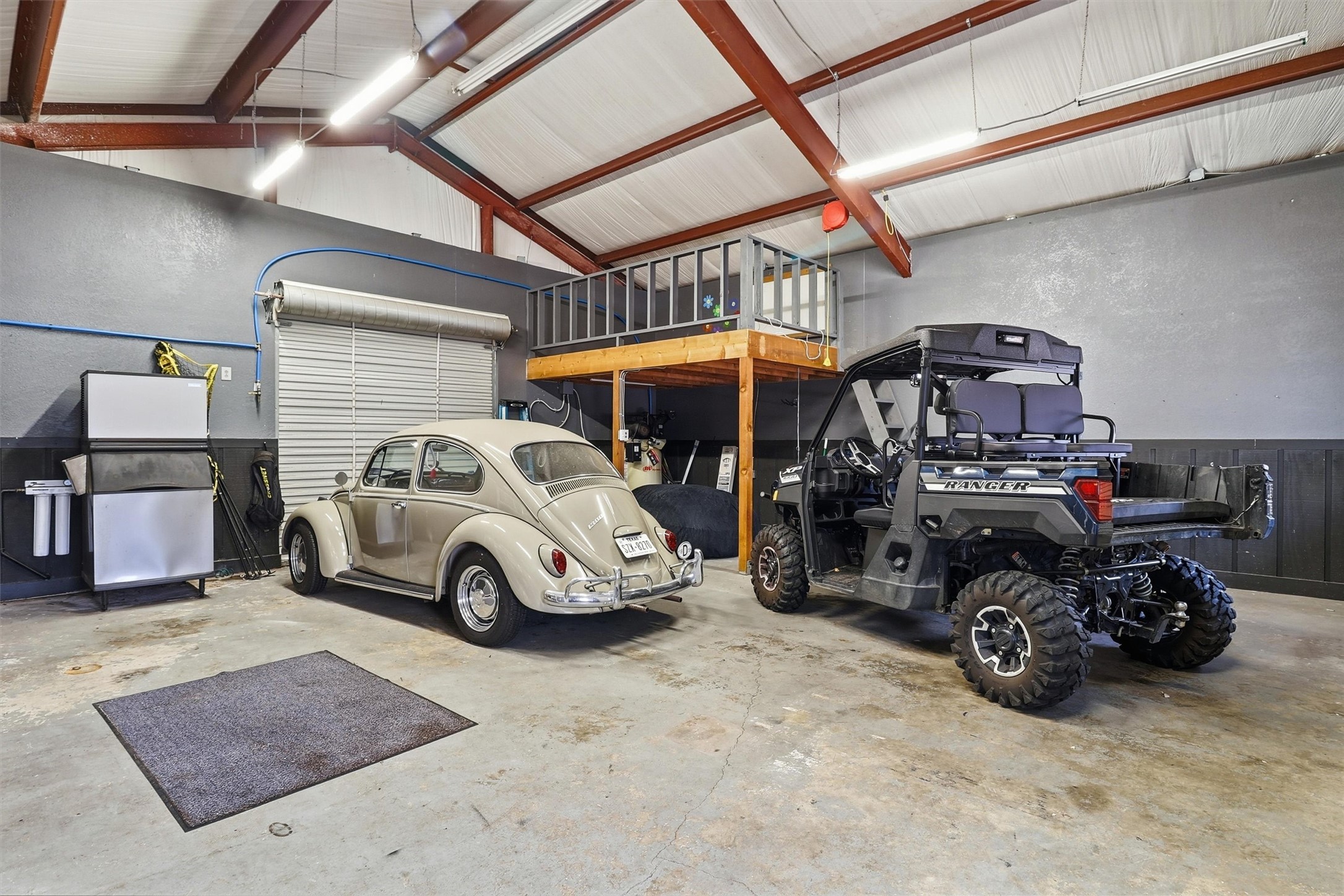 3602 River Bend Drive Rosenberg, TX 77471 - Photo 4 of 49 a car that is parked in a garage