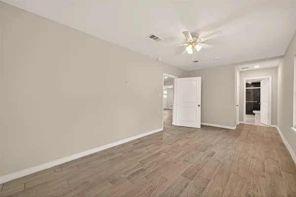 $2,200 | 3710 Daphne Street, Houston, TX 77021