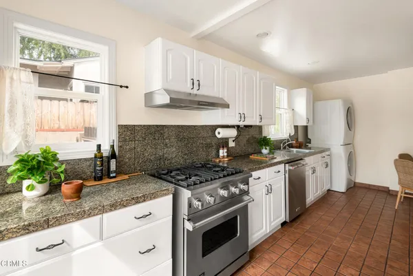 $1,195,000 | 1587 North Harding Avenue, Pasadena, CA 91104