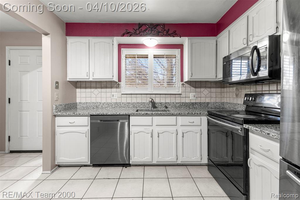 3656 Old Creek Road Troy, MI 48084 - Photo 15 of 39 Gallery Image 15