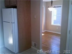 $1,750 | 22 Ohear Avenue, Enfield, CT 06082