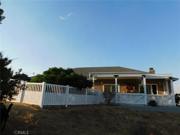 $445,000 | 8934 Japatul Road, Apple Valley, CA 92308