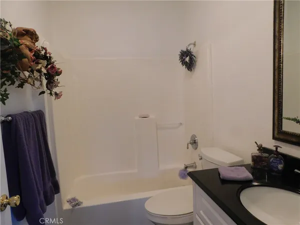 $445,000 | 8934 Japatul Road, Apple Valley, CA 92308