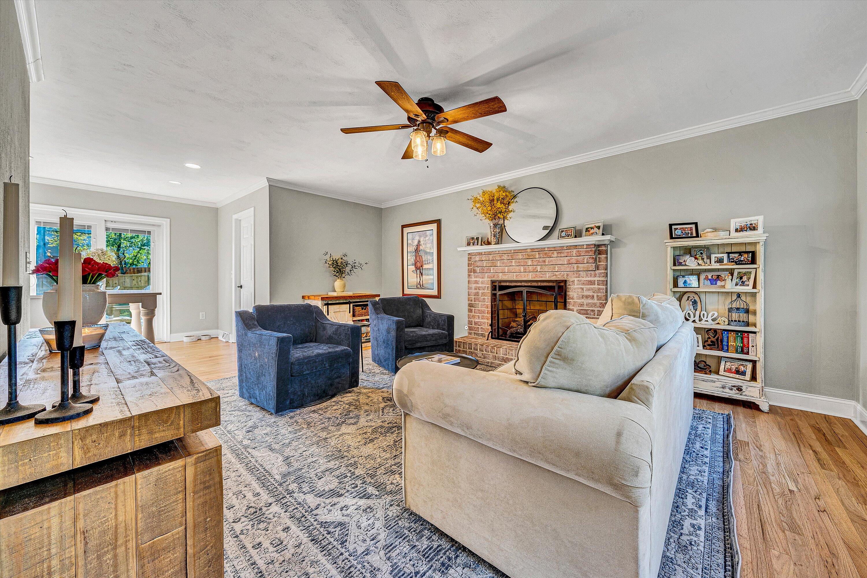 5114 Huntridge Road Roanoke, VA 24012 - Photo 14 of 40 07-VM-06656