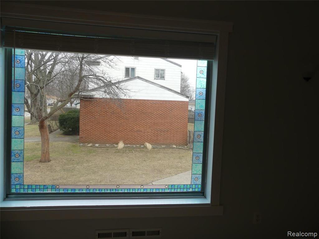 35449 Currier Street Wayne, MI 48184 - Photo 13 of 27