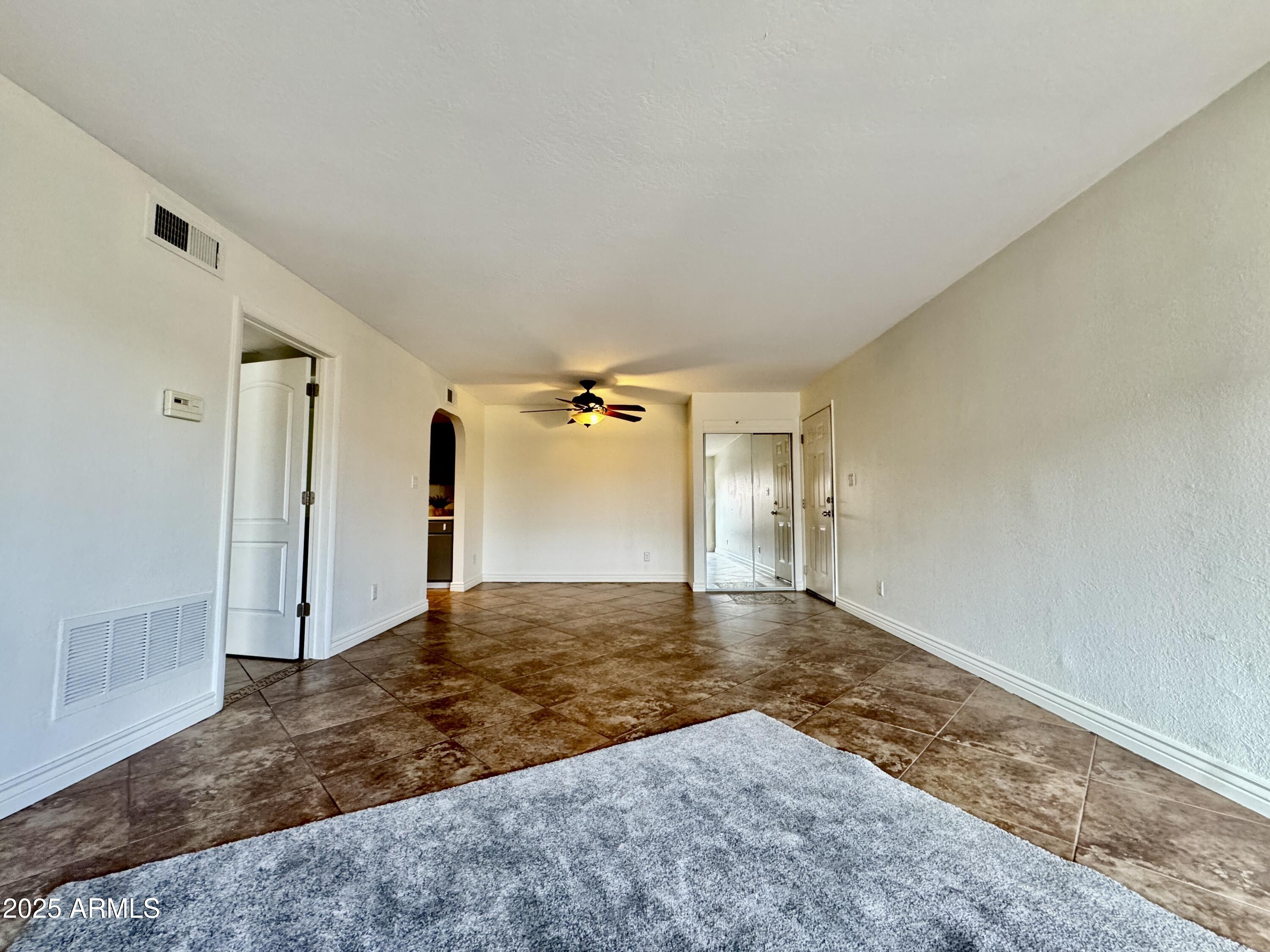 3825 East Camelback Road, Unit 292 Phoenix, AZ 85018 - Photo 15 of 30 EFB6FFF6-CBE0-4385-B178-68683AC1E6A9_1_2