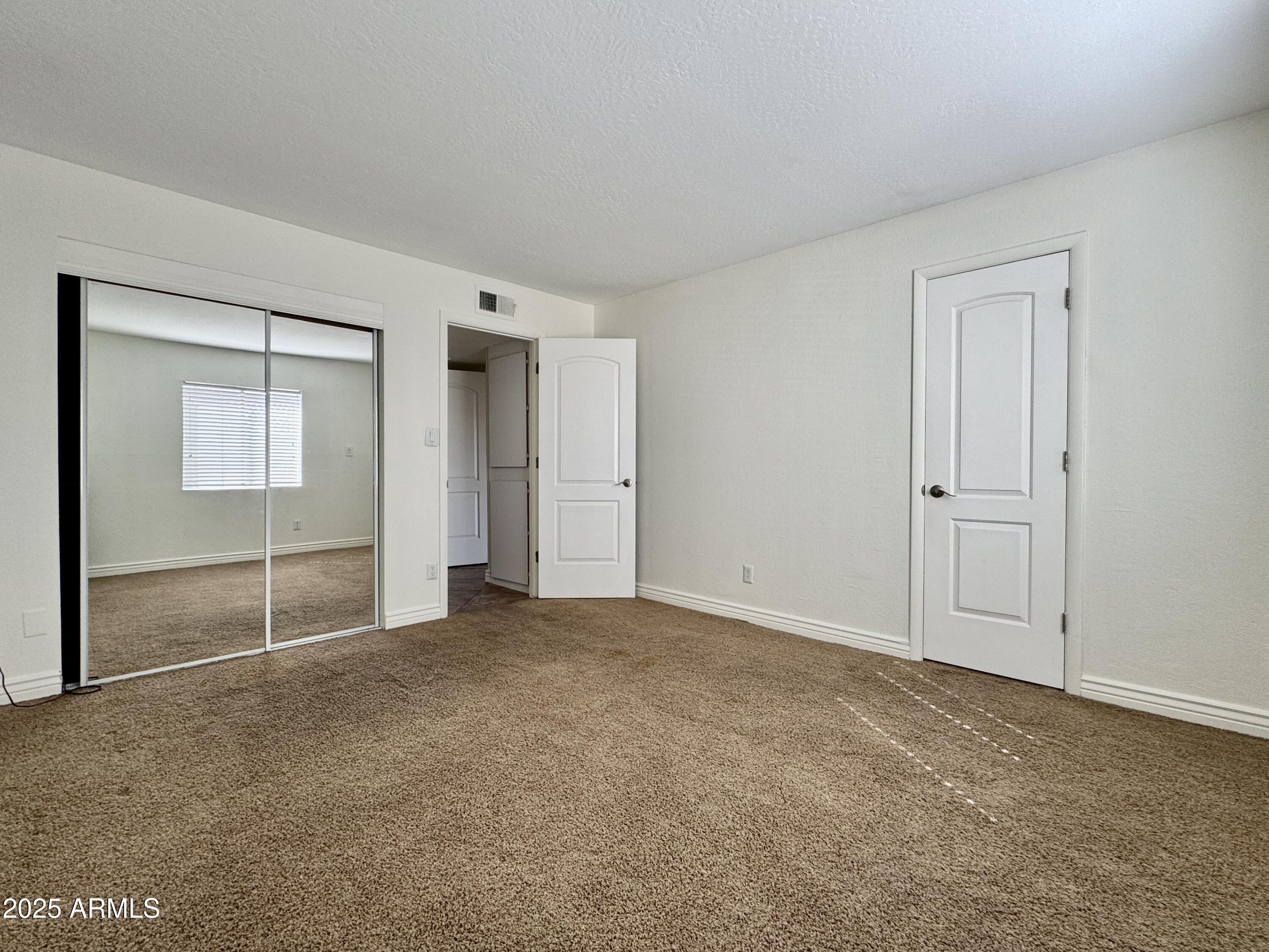 3825 East Camelback Road, Unit 292 Phoenix, AZ 85018 - Photo 16 of 30 B8374361-4C5D-482F-A231-198F122FEB4E_1_2