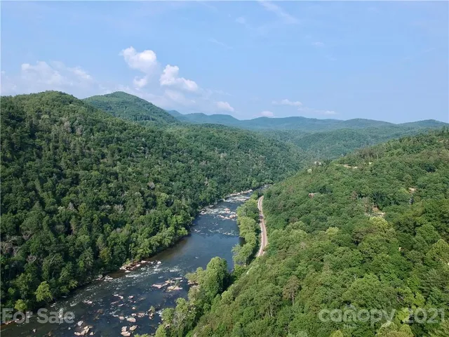 $275,000 | 3477 French Broad Parkway, Unit 1, Marshall, NC 28753