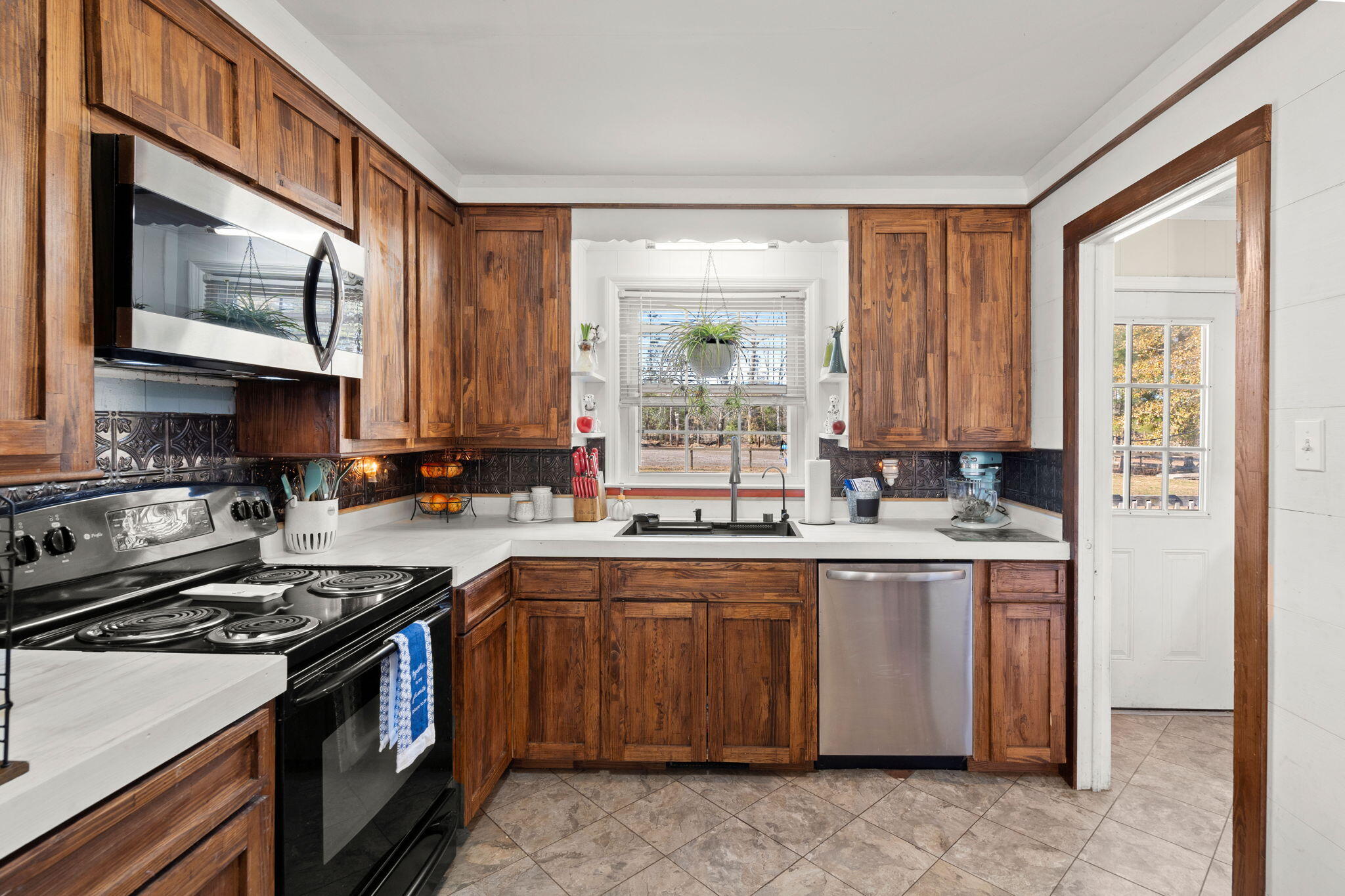 151 Grannys Lane St. George, SC 29477 - Photo 14 of 47 16