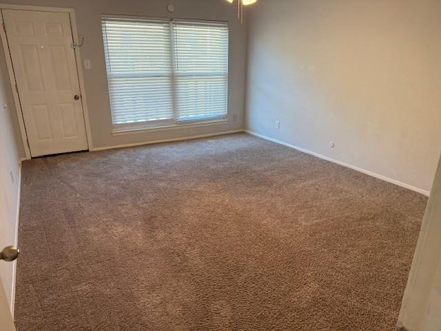 6000 Westridge Lane, Unit 802 Fort Worth, TX 76116 - Photo 9 of 12 an empty room with a window