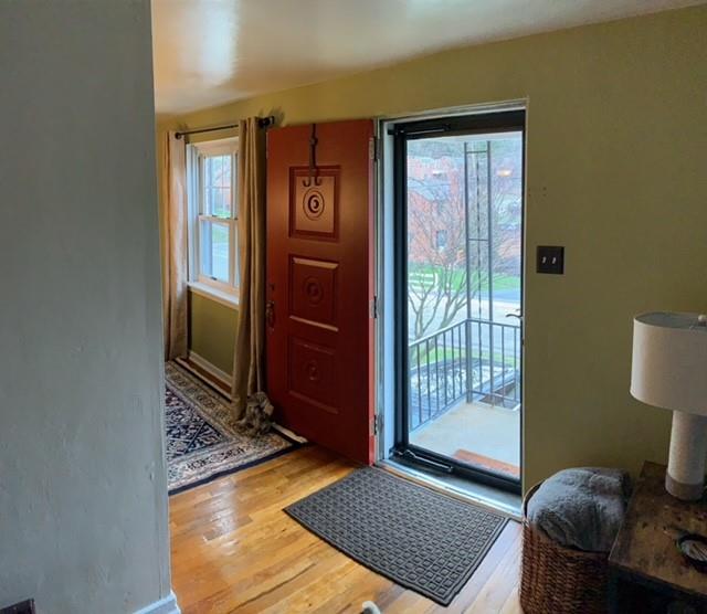 904 Roland Road Pittsburgh, PA 15221 - Photo 5 of 19 Gallery Image 5