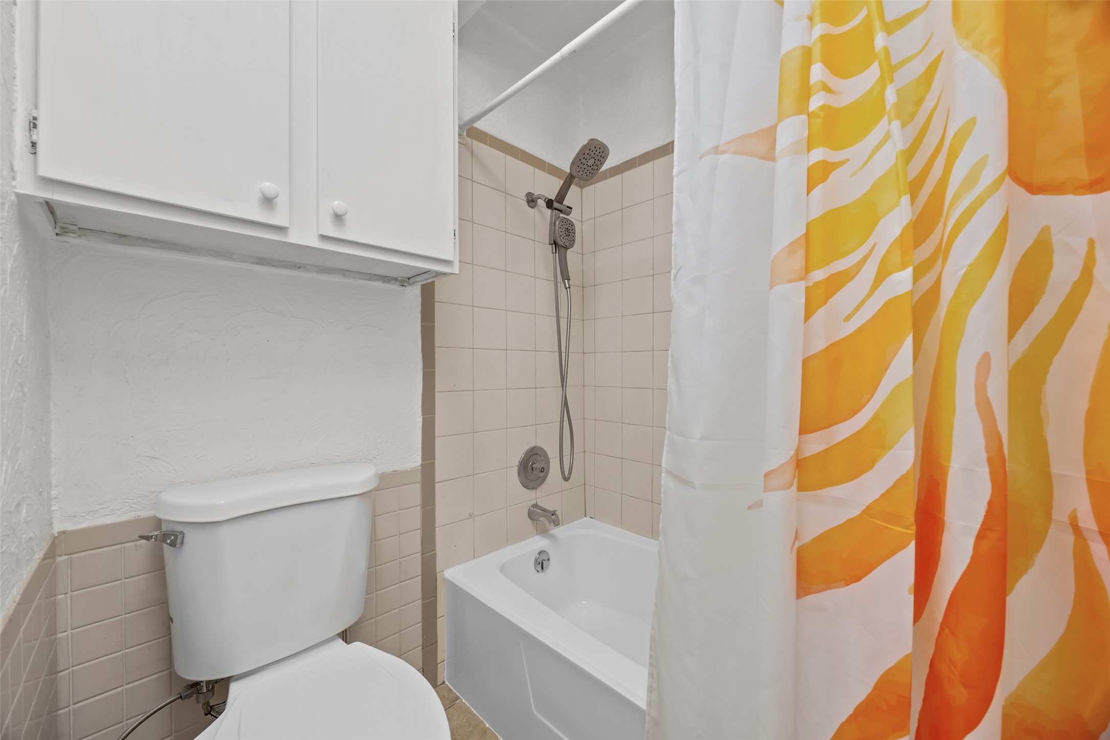 1748 Ohlen Road, Unit 68 Austin, TX 78757 - Photo 16 of 37 Gallery Image 16
