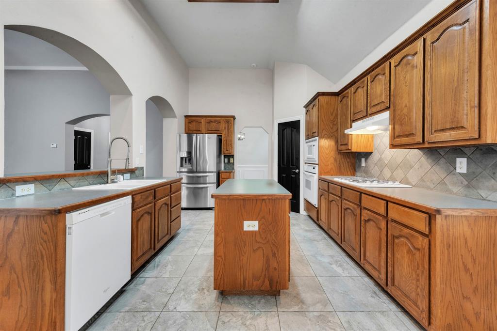 6008 Rock Ridge Drive Flower Mound, TX 75028 - Photo 8 of 27
